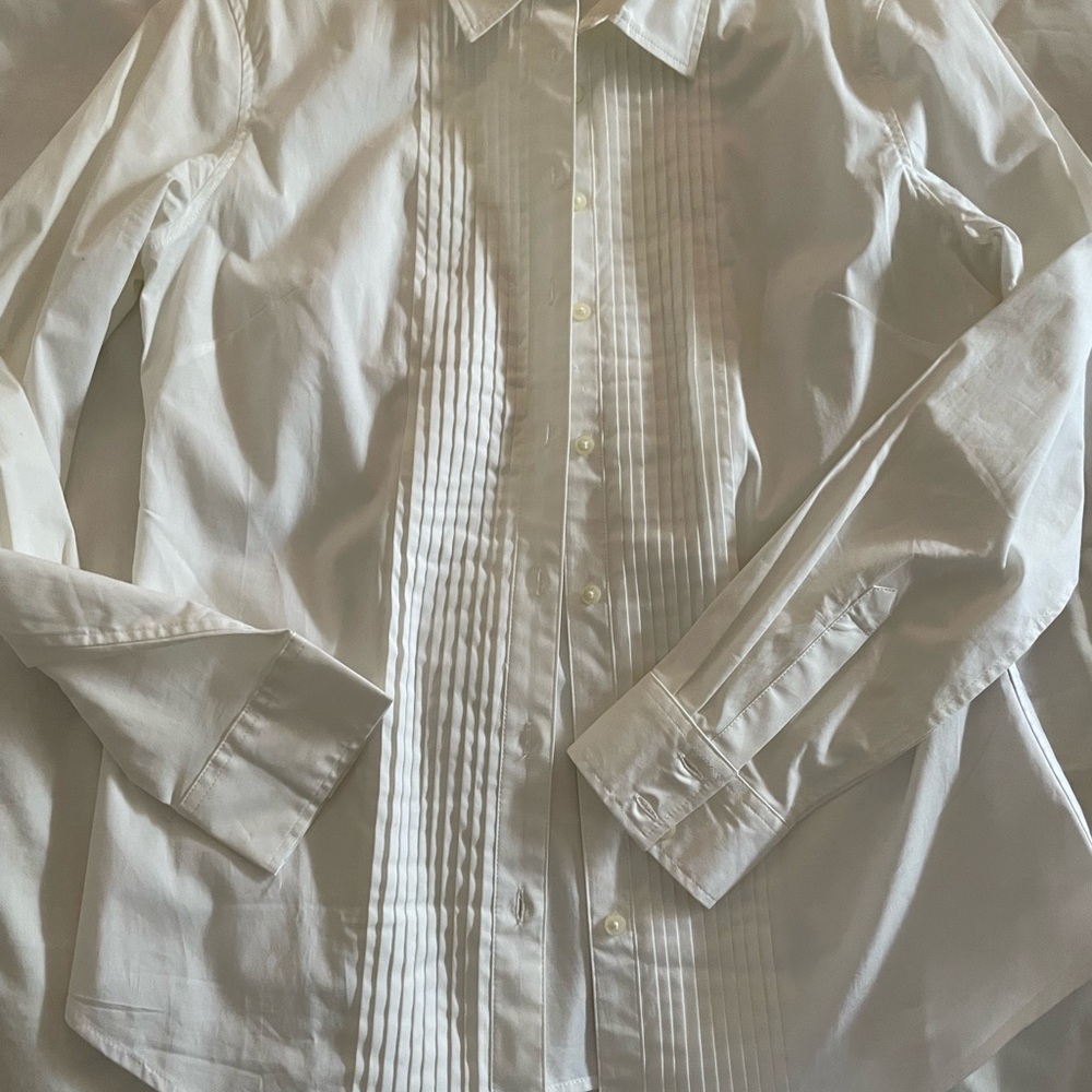 Classic White Womans Dress Shirt - Picture 2 of 4